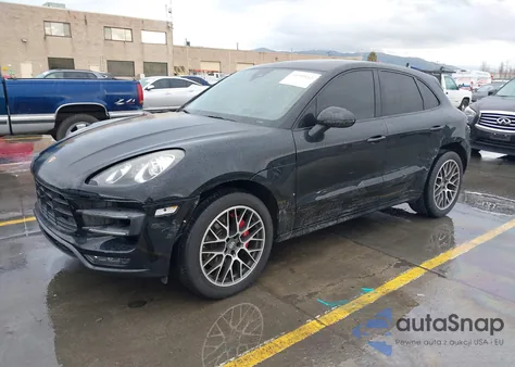 2015 Porsche Macan Turbo z USA, uszkodzony, nr VIN WP1AF2A54FLB90965